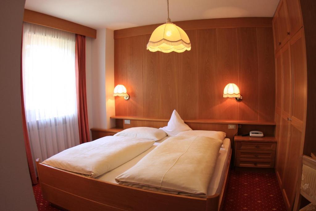 Hotel Talblick Ortisei Habitación foto